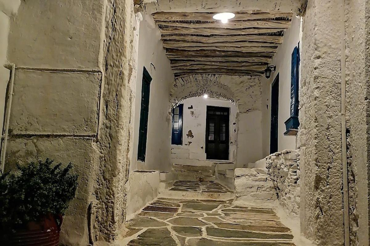 Kastro Gate Apartment ,Entrance To An Ancient Village Kástron Exterior foto